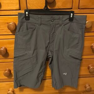 Eddie Bauer first ascent shorts grey 32